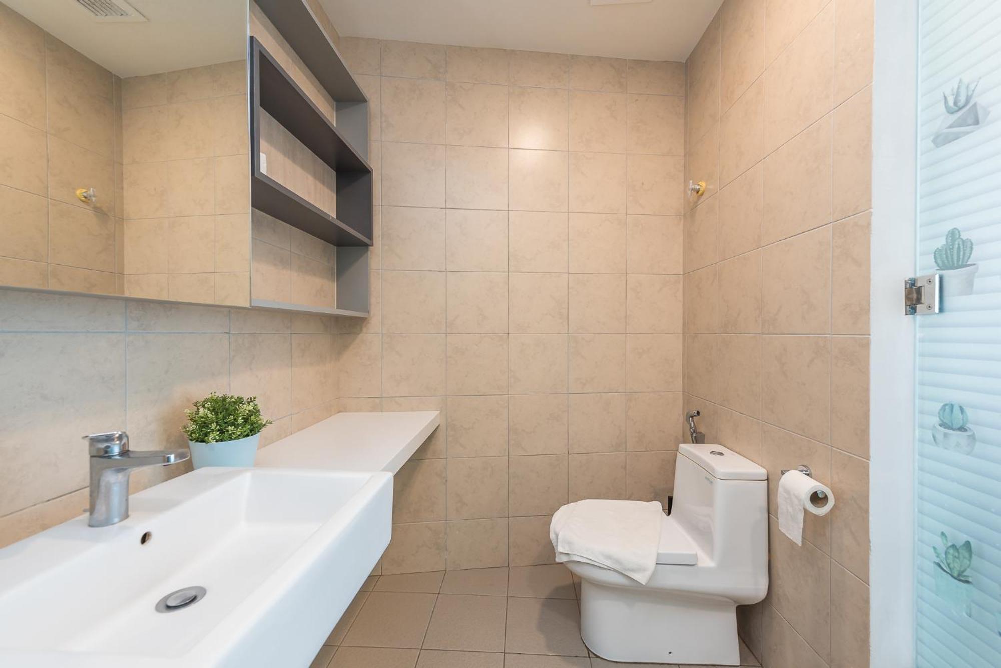 The Robertson Bukit Bintang By Centurypro * Kuala Lumpur